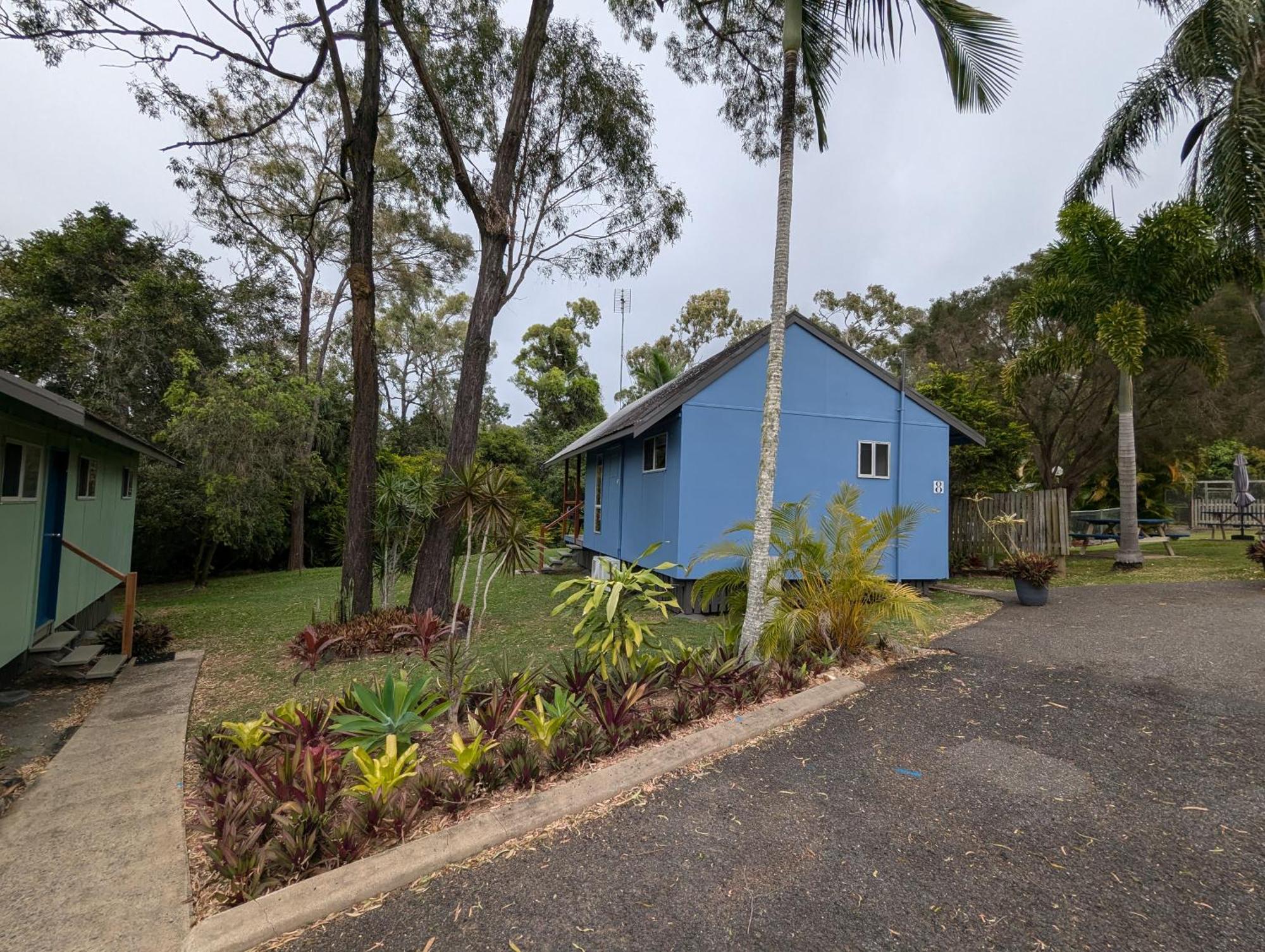 Gumnut Glen Cabins Yeppoon Exterior foto